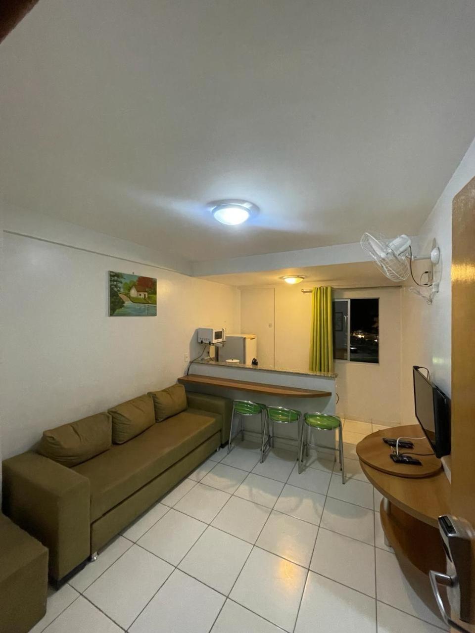 Flat Golden Dolphin Grand Hotel - Quarto E Sala Com Roupa De Cama E Banho - Piscinas 24H Caldas Novas Esterno foto